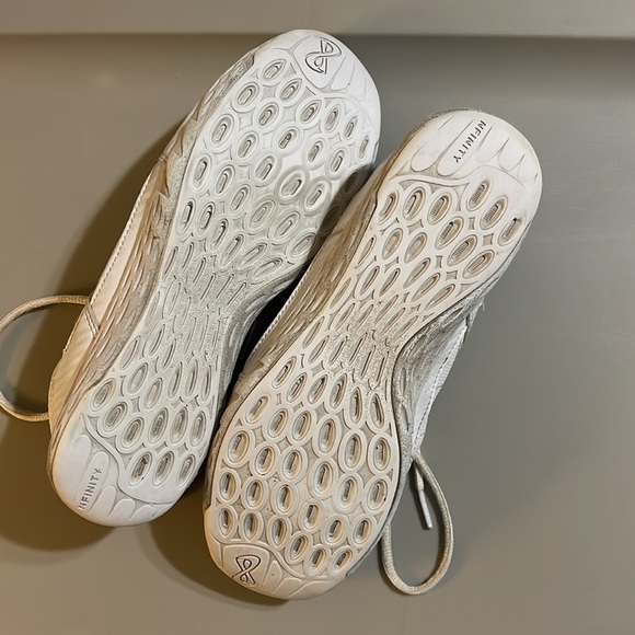 Infinity Rival Size 8 - Picture 5 of 5